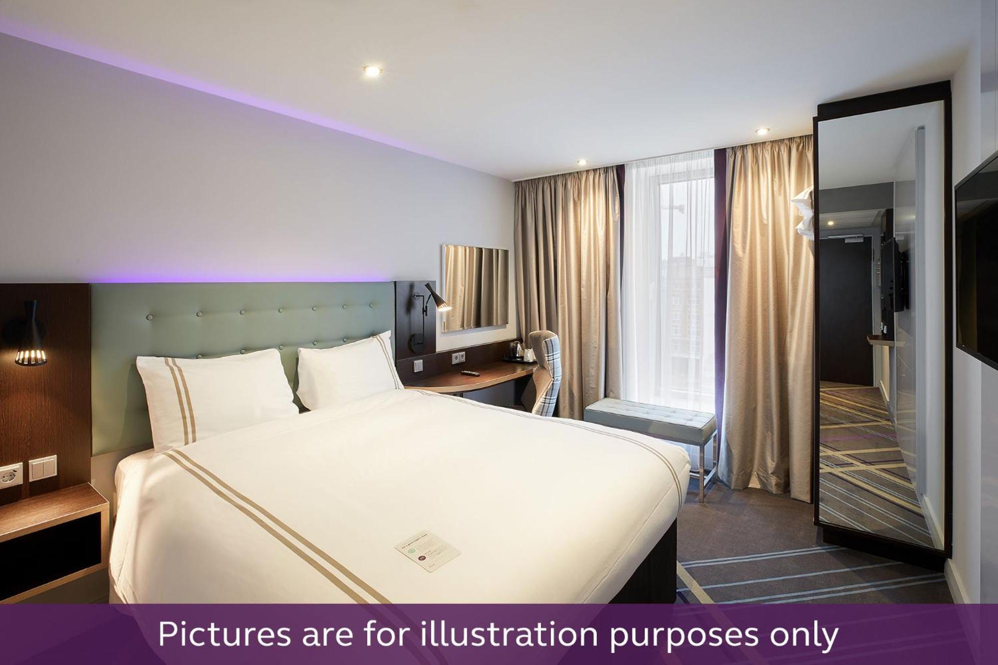 Premier Inn Luebeck City Centre Ngoại thất bức ảnh