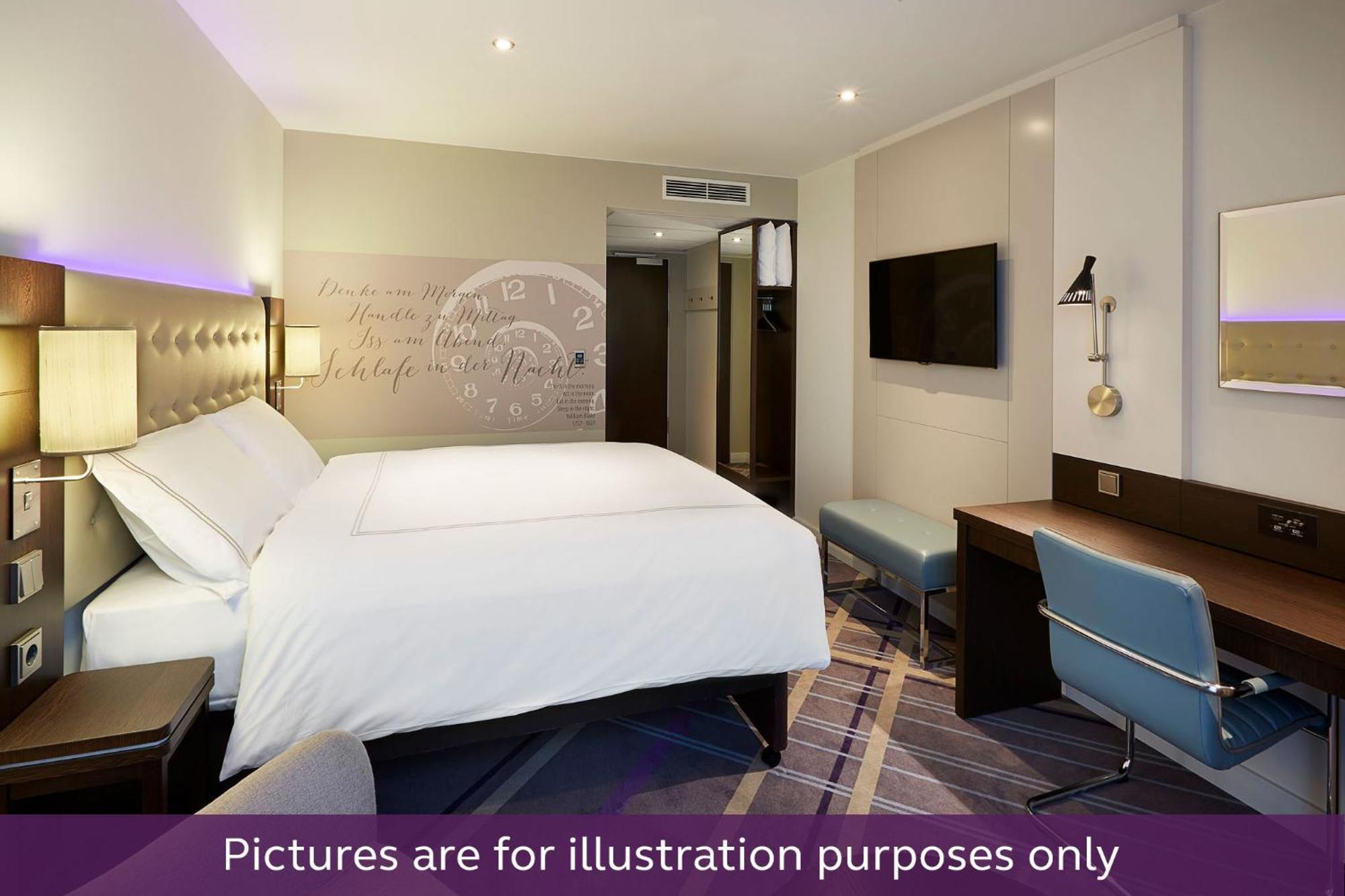 Premier Inn Luebeck City Centre Ngoại thất bức ảnh